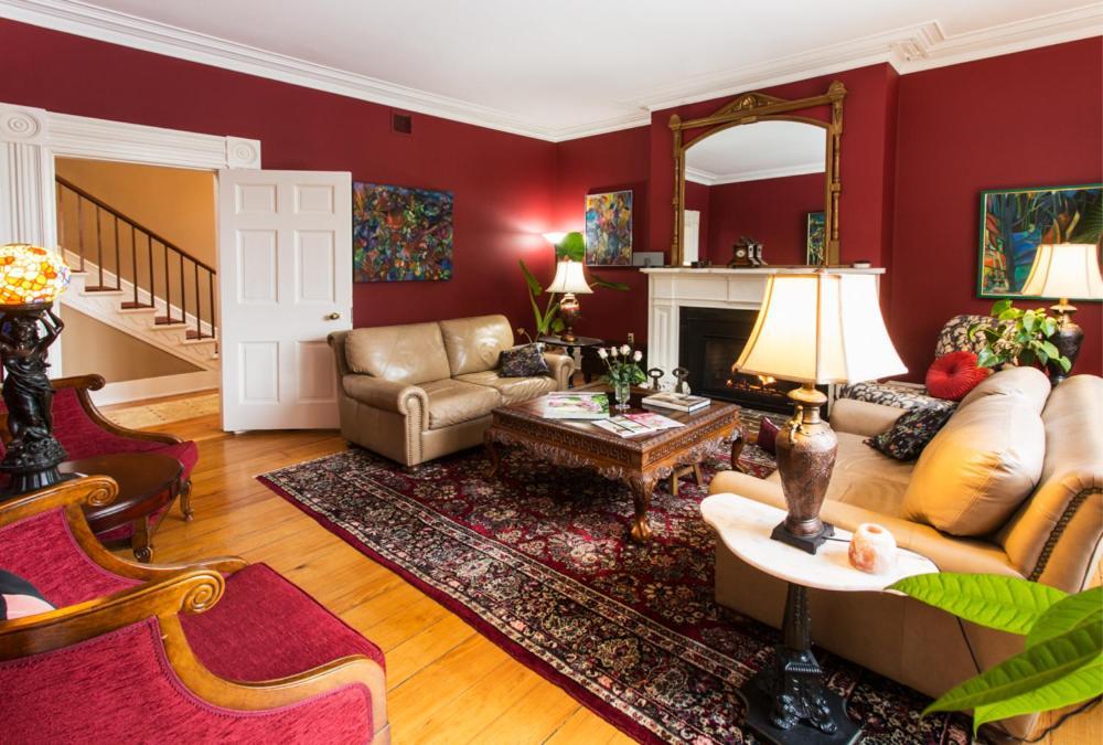 Historic Lyons House Bed & Breakfast Niagara-on-the-Lake Exterior photo